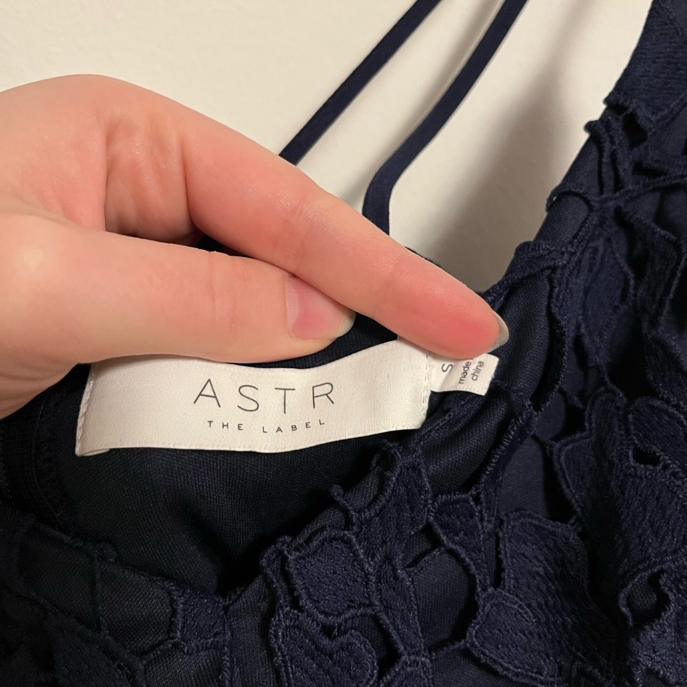 Astr Midnight Blue Lace Dress - Picture 7 of 9